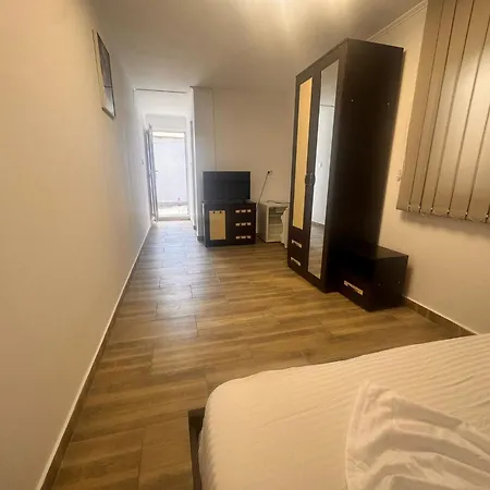 Casa Ianira * 2 Mai